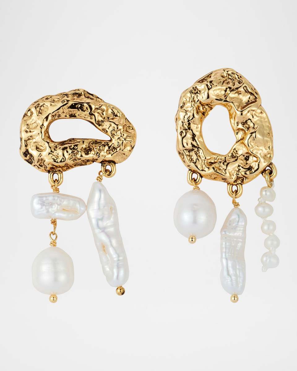 Silvia Pearl Earrings